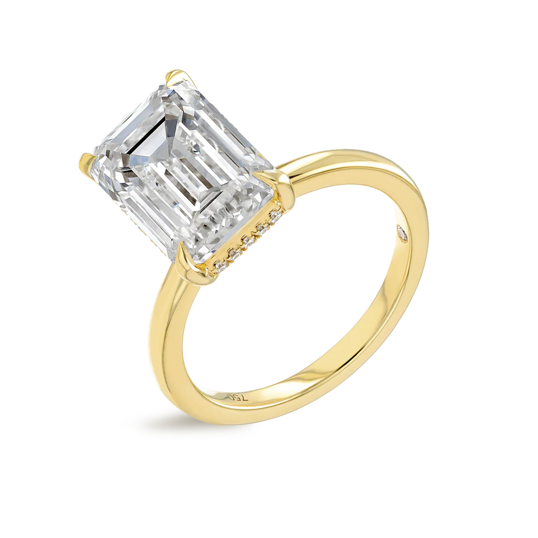 5 Carat Lab-Grown Emerald Solitaire Yellow Gold Ring - Image 4