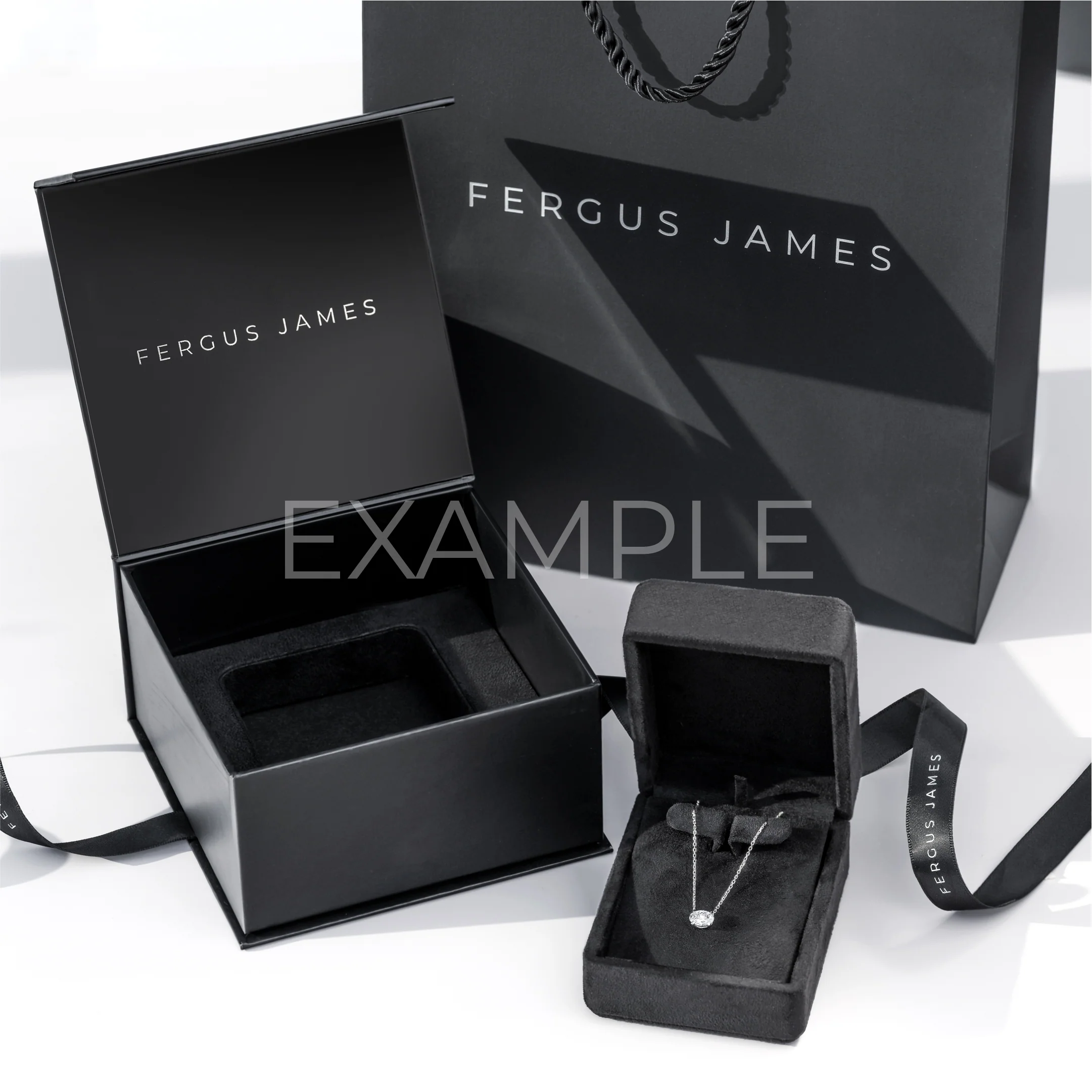 T Letter Pendant Yellow Gold - Image 4