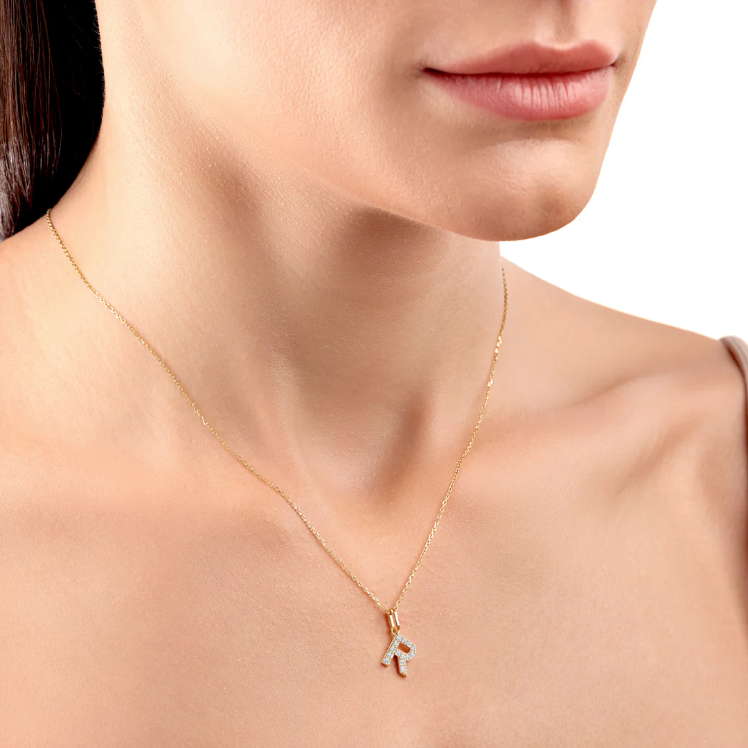 R Letter Pendant Yellow Gold - Image 3