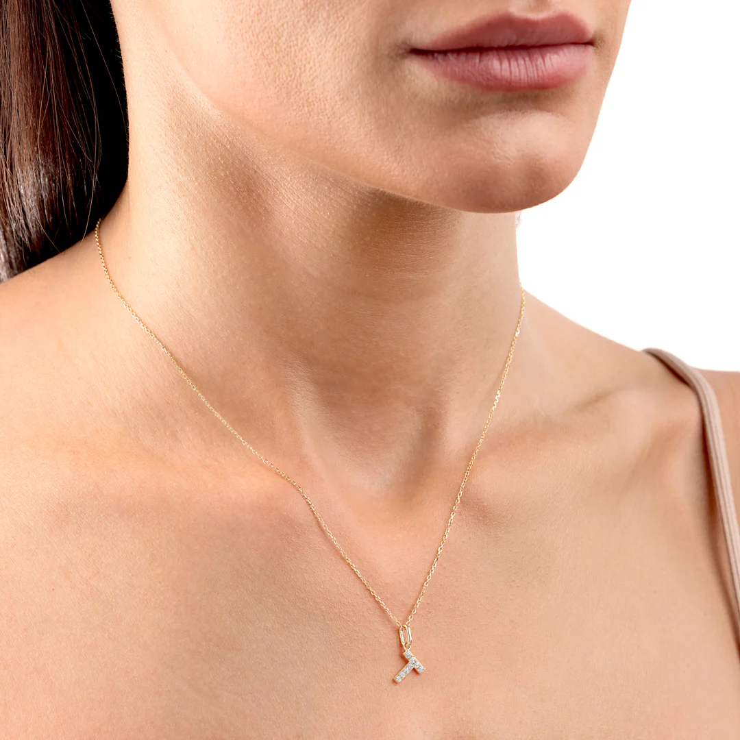 T Letter Pendant Yellow Gold - Image 3